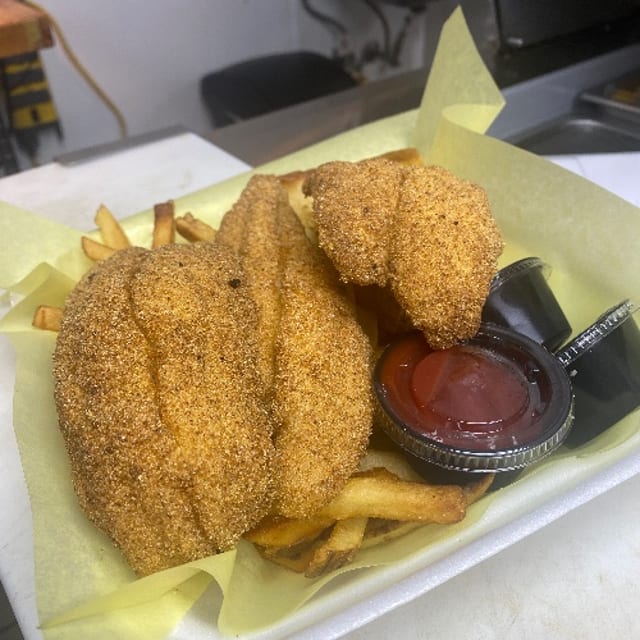 3 Piece Fish & Fry Dinner.